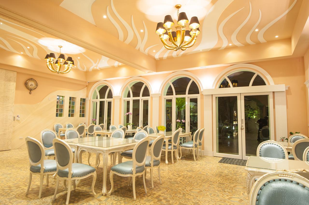山閱聖堡羅莊園 Bed & Breakfast Yuchi Ngoại thất bức ảnh