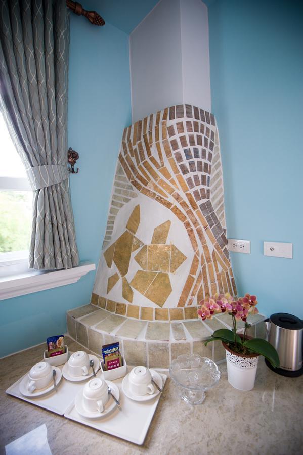 山閱聖堡羅莊園 Bed & Breakfast Yuchi Ngoại thất bức ảnh